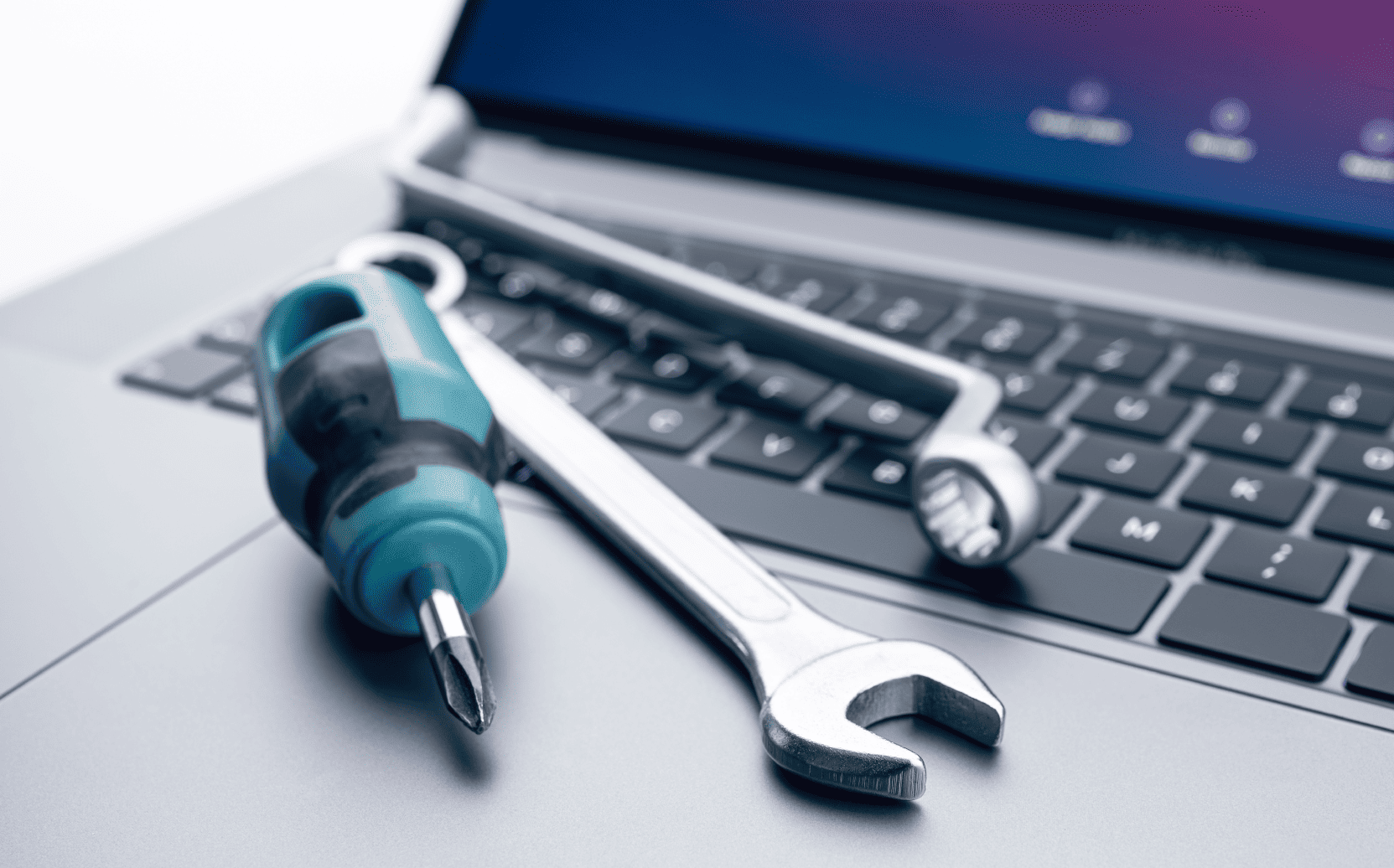 Por qué contratar mantenimiento WordPress antes de que tu web empiece a fallar